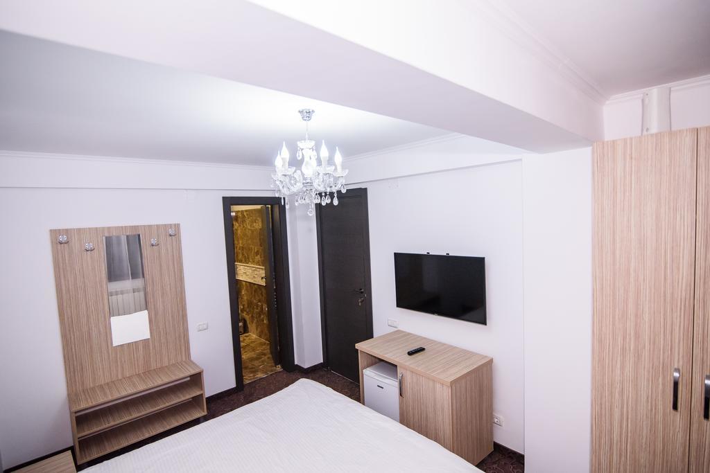 Vila Naty Hotel Năvodari Esterno foto