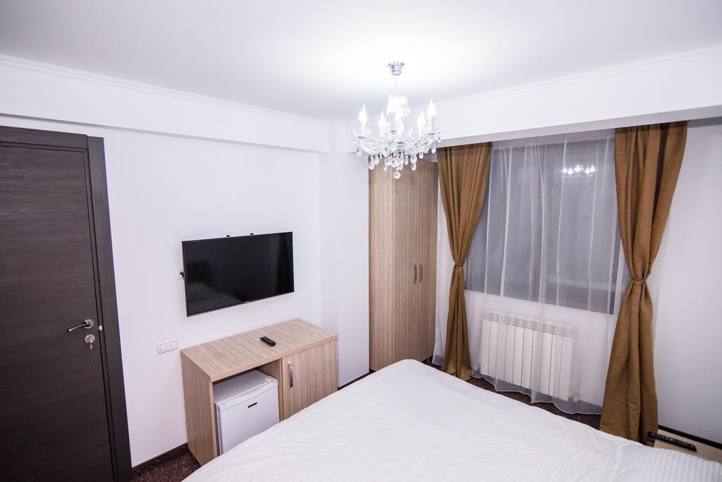 Vila Naty Hotel Năvodari Esterno foto
